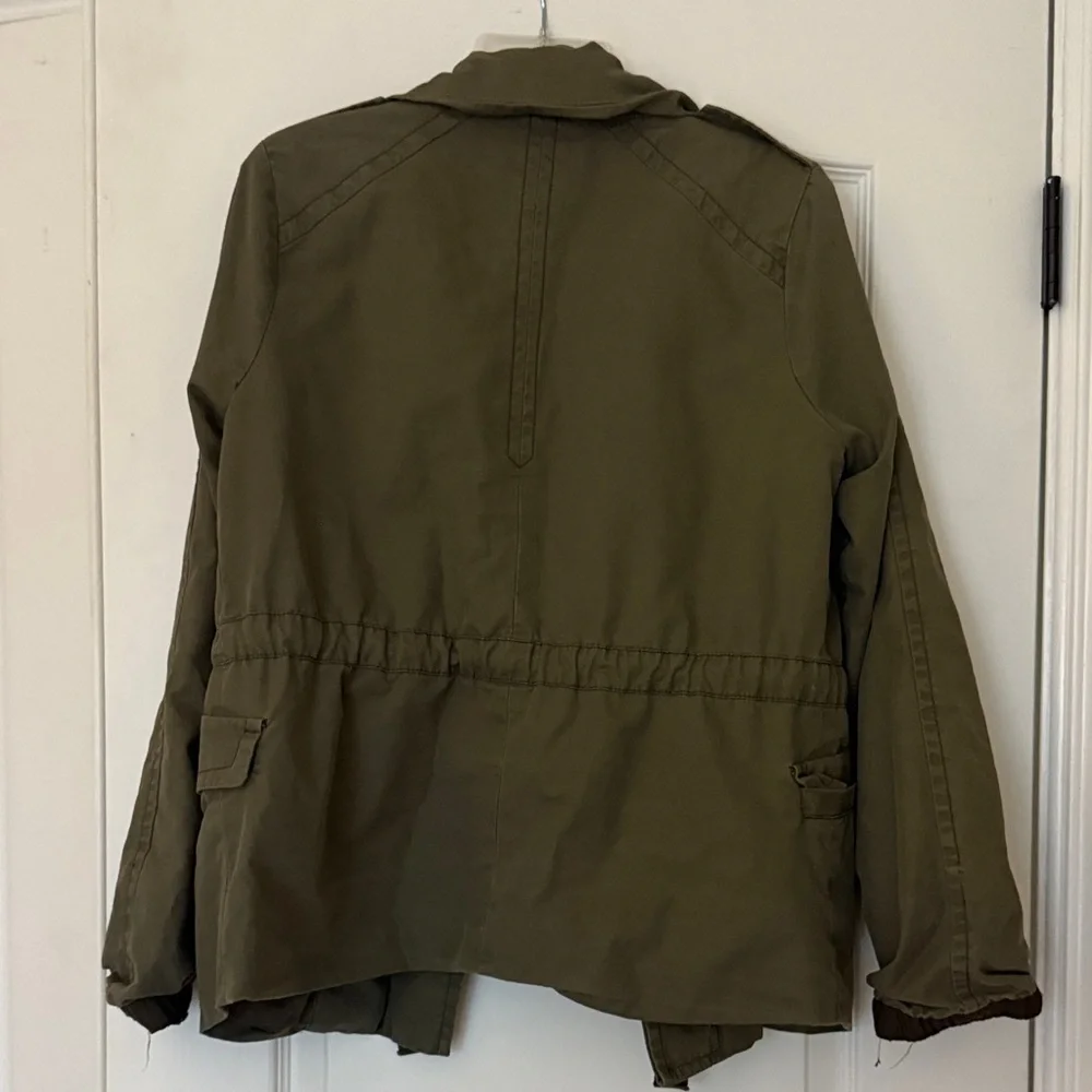 GAP Khaki Utility Jacket for Women Drawstring Waist Pockets Cotton Small Light
